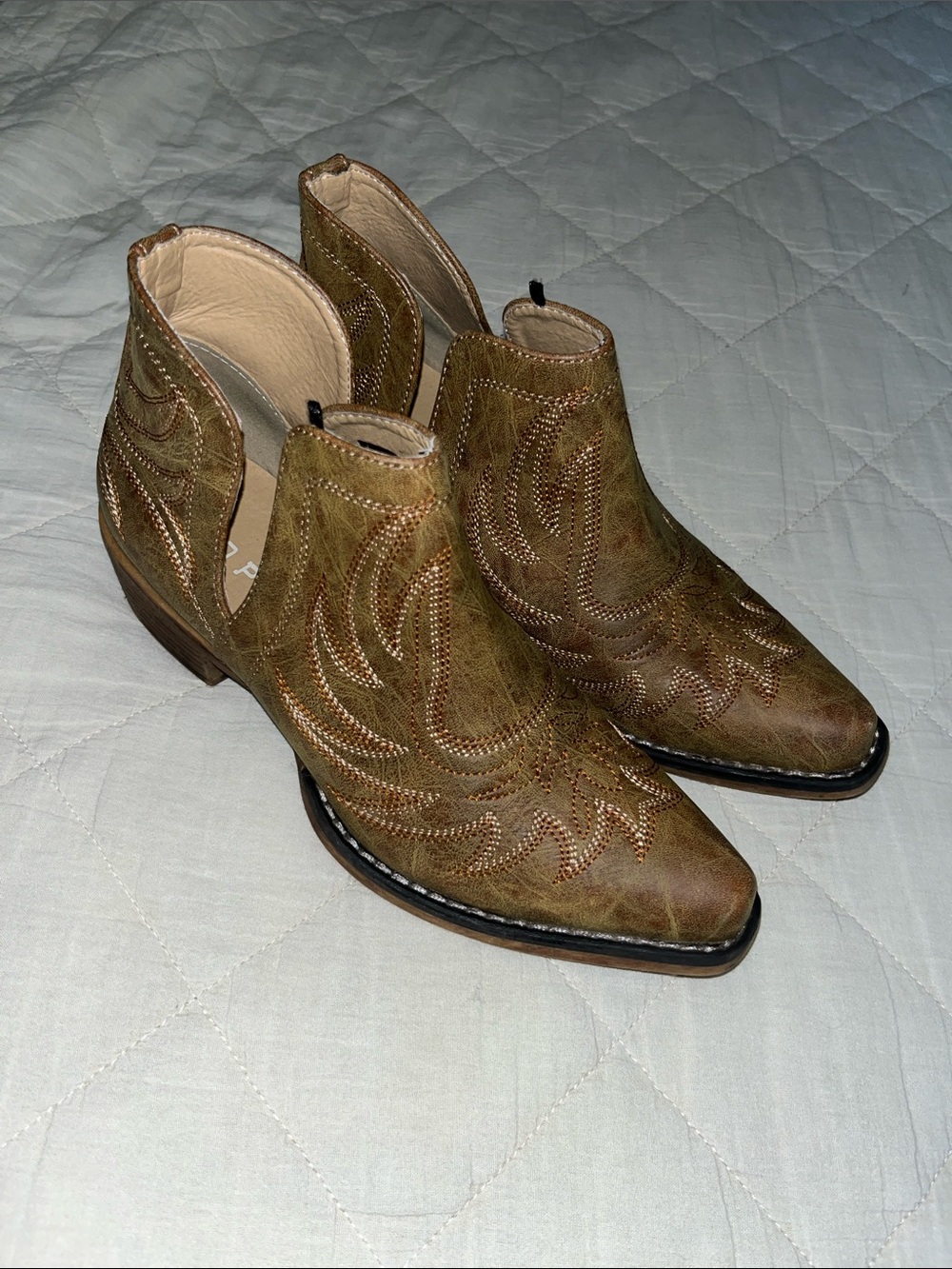Roper Western Cutout Ankle Booties